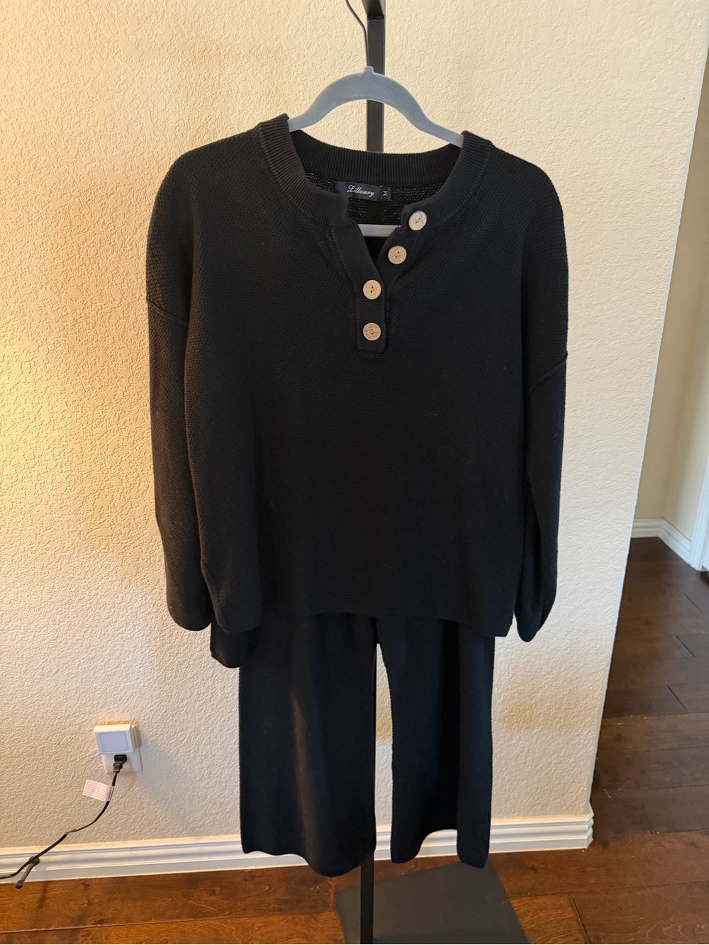 Amazon Women's Knit Sweater/Pant Set